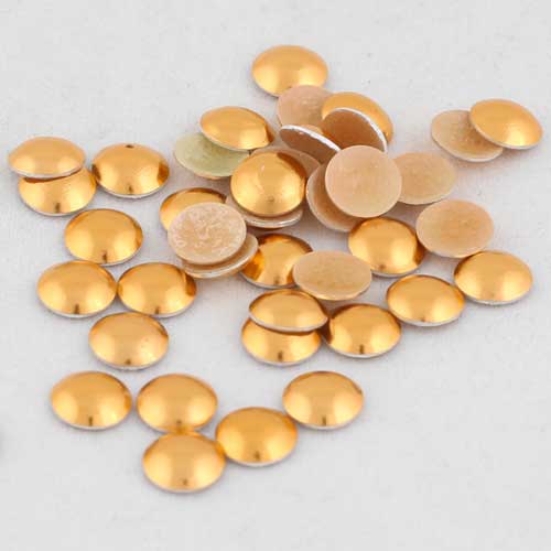 Pedrería Domestuds 6 mm